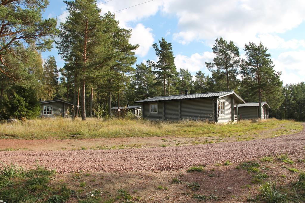 Bastoe Hotel & Stugby Palsbole Exterior photo